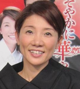 松居直美-年収_1